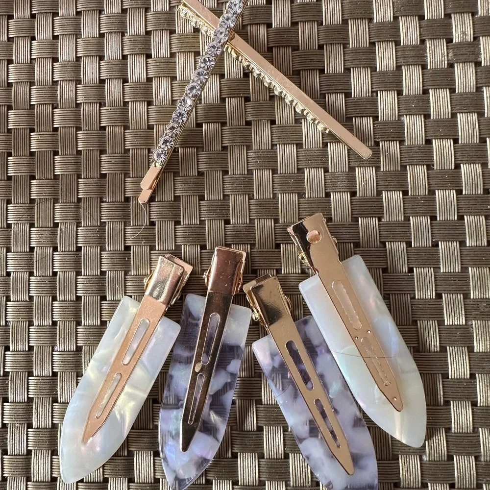 Elegant Hair Clip Set with Gold and Marble Accents